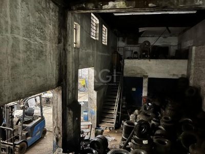 Depósito/Pavilhão à venda com 1.250m² no bairro Centro Histórico em Porto Alegre - Foto 18