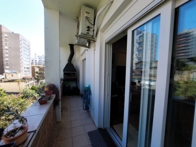 Apartamento à venda com 75m², 2 quartos no bairro Rio Branco em Porto Alegre - Foto 11