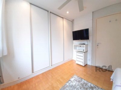 Apartamento à venda com 173m², 3 quartos, 1 suíte, 1 vaga no bairro Moinhos de Vento em Porto Alegre - Foto 21