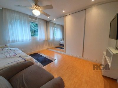 Apartamento à venda com 173m², 3 quartos, 1 suíte, 1 vaga no bairro Moinhos de Vento em Porto Alegre - Foto 24