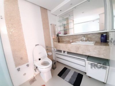 Apartamento à venda com 173m², 3 quartos, 1 suíte, 1 vaga no bairro Moinhos de Vento em Porto Alegre - Foto 29