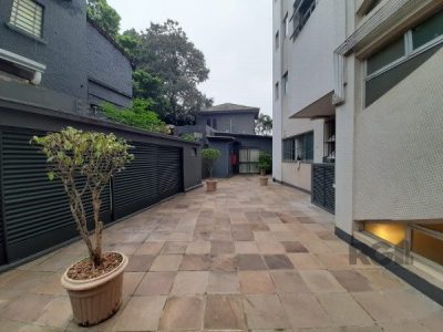 Apartamento à venda com 173m², 3 quartos, 1 suíte, 1 vaga no bairro Moinhos de Vento em Porto Alegre - Foto 35