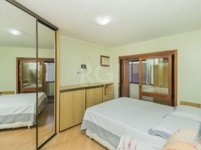 Apartamento à venda com 147m², 3 quartos, 1 suíte, 2 vagas no bairro Jardim Itu em Porto Alegre - Foto 10