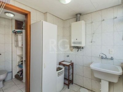 Apartamento à venda com 147m², 3 quartos, 1 suíte, 2 vagas no bairro Jardim Itu em Porto Alegre - Foto 22