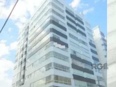 Apartamento à venda com 100m², 3 quartos, 1 suíte, 1 vaga no bairro Navegantes em Capão da Canoa - Foto 2