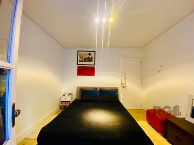 Apartamento à venda com 76m², 2 quartos no bairro Petrópolis em Porto Alegre - Foto 16