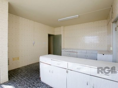 Cobertura à venda com 308m², 3 quartos, 1 suíte, 1 vaga no bairro Floresta em Porto Alegre - Foto 76