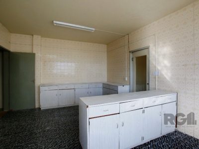 Cobertura à venda com 308m², 3 quartos, 1 suíte, 1 vaga no bairro Floresta em Porto Alegre - Foto 77