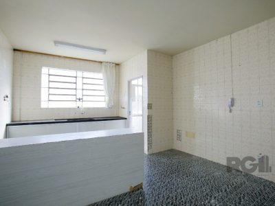 Cobertura à venda com 308m², 3 quartos, 1 suíte, 1 vaga no bairro Floresta em Porto Alegre - Foto 79