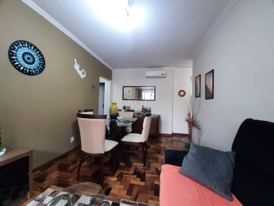 Apartamento à venda com 75m², 2 quartos, 1 vaga no bairro Santana em Porto Alegre - Foto 3