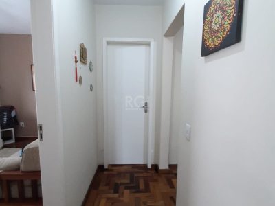 Apartamento à venda com 75m², 2 quartos, 1 vaga no bairro Santana em Porto Alegre - Foto 18