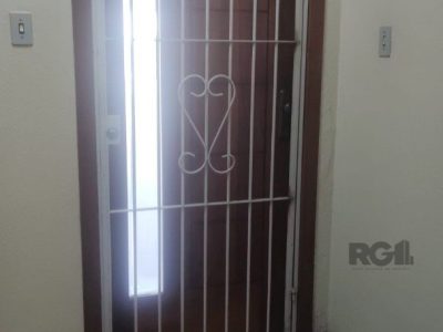 Apartamento à venda com 49m², 2 quartos no bairro Passo d'Areia em Porto Alegre - Foto 3