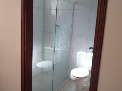 Casa à venda com 165m², 2 quartos, 4 vagas no bairro Menino Deus em Porto Alegre - Foto 15