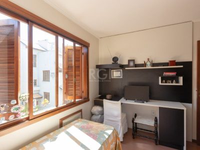 Apartamento à venda com 139m², 3 quartos, 1 suíte, 2 vagas no bairro Tristeza em Porto Alegre - Foto 22