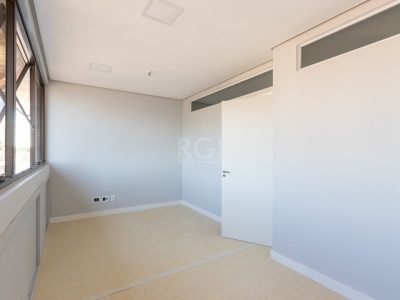 Conjunto/Sala à venda com 44m² no bairro Menino Deus em Porto Alegre - Foto 12