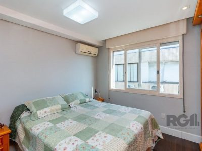 Cobertura à venda com 170m², 2 quartos, 1 suíte, 2 vagas no bairro Santo Antônio em Porto Alegre - Foto 5