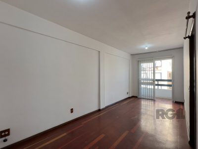 Apartamento à venda com 57m², 2 quartos no bairro Centro Histórico em Porto Alegre - Foto 3