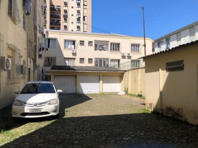 Apartamento à venda com 76m², 2 quartos, 1 suíte no bairro Menino Deus em Porto Alegre - Foto 17