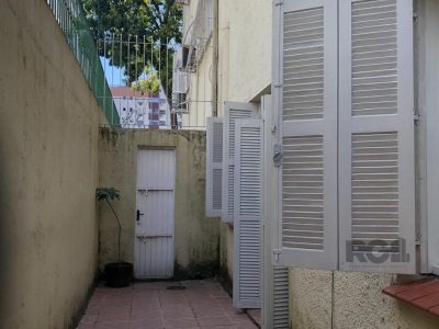 Apartamento à venda com 76m², 2 quartos, 1 suíte no bairro Menino Deus em Porto Alegre - Foto 25