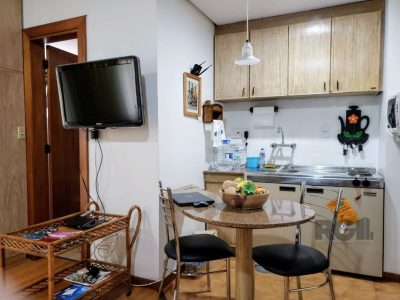 Apartamento à venda com 32m², 1 quarto, 1 vaga no bairro Moinhos de Vento em Porto Alegre - Foto 9