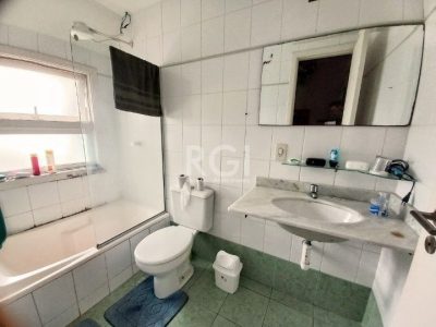 Casa Condominio à venda com 79m², 3 quartos, 1 suíte, 1 vaga no bairro Tristeza em Porto Alegre - Foto 21