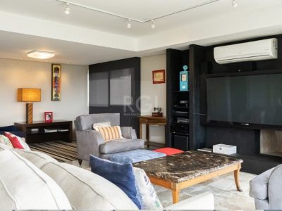 Apartamento à venda com 204m², 3 quartos, 3 suítes, 4 vagas no bairro Bela Vista em Porto Alegre - Foto 6