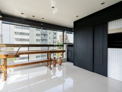 Apartamento à venda com 204m², 3 quartos, 3 suítes, 4 vagas no bairro Bela Vista em Porto Alegre - Foto 19