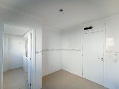 Cobertura à venda com 245m², 3 quartos, 3 suítes, 1 vaga no bairro Menino Deus em Porto Alegre - Foto 19