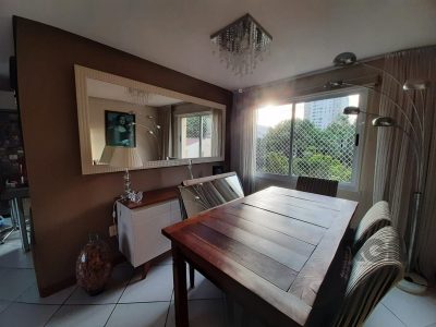 Apartamento à venda com 91m², 3 quartos, 1 suíte, 2 vagas no bairro Santana em Porto Alegre - Foto 3