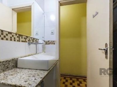 Apartamento à venda com 106m², 3 quartos, 1 suíte no bairro Rio Branco em Porto Alegre - Foto 19