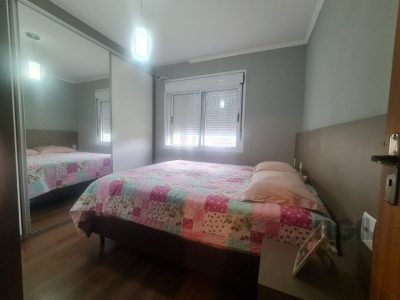 Apartamento à venda com 70m², 3 quartos, 1 suíte, 1 vaga no bairro Partenon em Porto Alegre - Foto 3