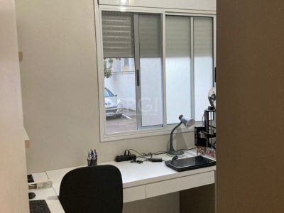 Apartamento à venda com 63m², 3 quartos, 1 suíte, 1 vaga no bairro Cristal em Porto Alegre - Foto 12