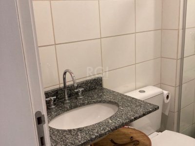 Apartamento à venda com 63m², 3 quartos, 1 suíte, 1 vaga no bairro Cristal em Porto Alegre - Foto 17