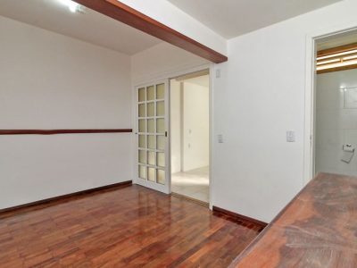 Casa à venda com 79m², 2 quartos, 1 vaga no bairro Tristeza em Porto Alegre - Foto 11