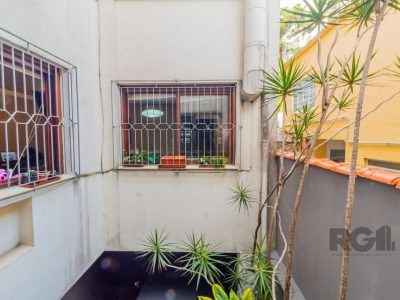 Apartamento à venda com 110m², 3 quartos, 1 suíte, 2 vagas no bairro Petrópolis em Porto Alegre - Foto 21