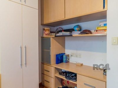 Apartamento à venda com 110m², 3 quartos, 1 suíte, 2 vagas no bairro Petrópolis em Porto Alegre - Foto 19