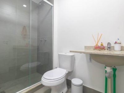 Apartamento à venda com 60m², 2 quartos, 1 suíte, 1 vaga no bairro Glória em Porto Alegre - Foto 29