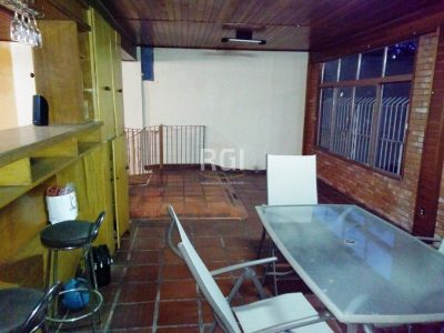 Cobertura à venda com 323m², 3 quartos, 1 suíte no bairro Partenon em Porto Alegre - Foto 28