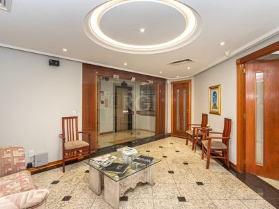 Conjunto/Sala à venda com 170m² no bairro Centro Histórico em Porto Alegre - Foto 3