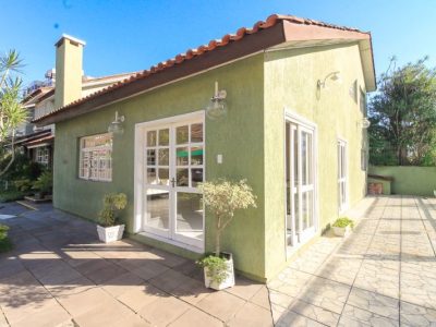 Casa à venda com 79m², 2 quartos, 1 vaga no bairro Tristeza em Porto Alegre - Foto 48