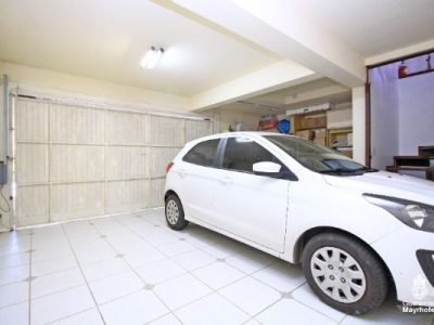 Casa à venda com 205m², 3 quartos, 1 suíte, 2 vagas no bairro Ipanema em Porto Alegre - Foto 25