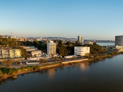 Apartamento à venda com 370m², 3 quartos, 3 suítes, 3 vagas no bairro Praia de Belas em Porto Alegre - Foto 9