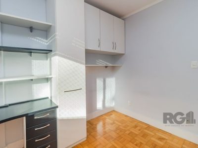 Apartamento à venda com 131m², 3 quartos, 1 suíte, 1 vaga no bairro Independência em Porto Alegre - Foto 18