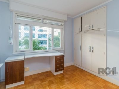 Apartamento à venda com 131m², 3 quartos, 1 suíte, 1 vaga no bairro Independência em Porto Alegre - Foto 21