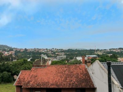 Casa à venda com 183m², 3 quartos, 1 suíte, 3 vagas no bairro Ipanema em Porto Alegre - Foto 12