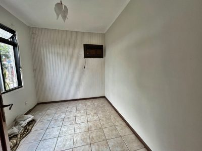 Casa à venda com 120m², 3 quartos, 3 vagas no bairro Passo d'Areia em Porto Alegre - Foto 14