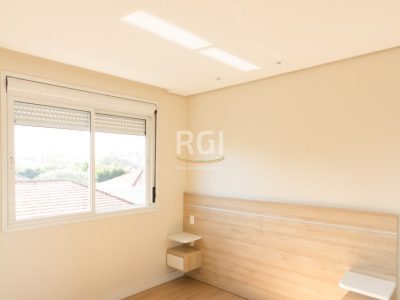 Apartamento à venda com 62m², 2 quartos, 1 suíte, 1 vaga no bairro Passo d'Areia em Porto Alegre - Foto 10