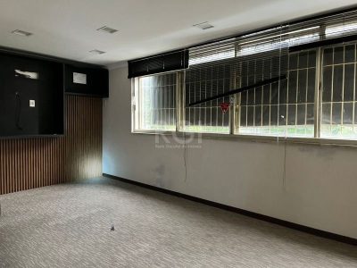 Predio à venda com 453m² no bairro Centro Histórico em Porto Alegre - Foto 15