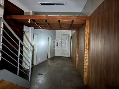 Predio à venda com 453m² no bairro Centro Histórico em Porto Alegre - Foto 9