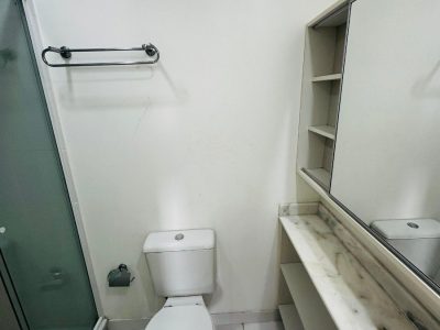 Apartamento à venda com 67m², 3 quartos, 1 suíte, 1 vaga no bairro Vila Ipiranga em Porto Alegre - Foto 9